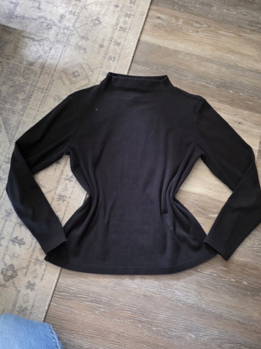Black Long Sleeve Crewneck Sweater